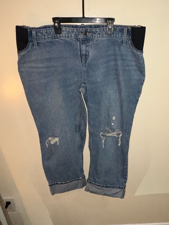Isabel Denim - Light Blue Women's Boyfriend Jeans with Distressed Knees